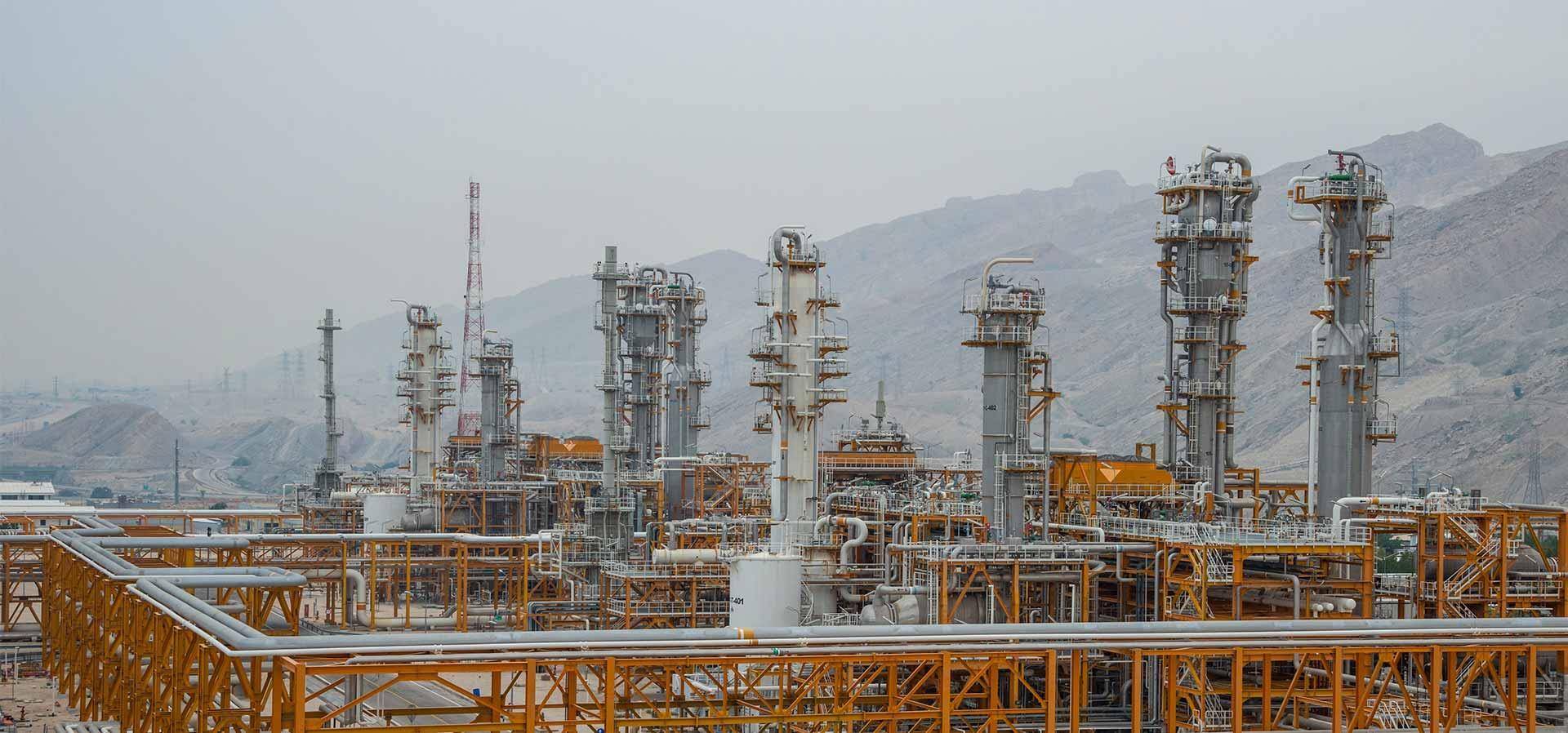 Bd997883 2bff 462e a14f f14b0deb4db2 REFINERY 10